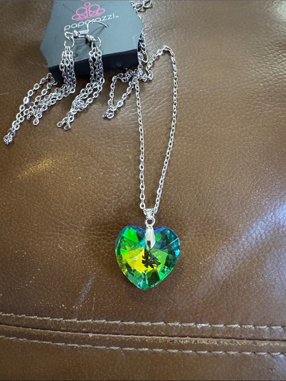 paparazzi Iridescent Green Heart Crystal Pendant Necklace